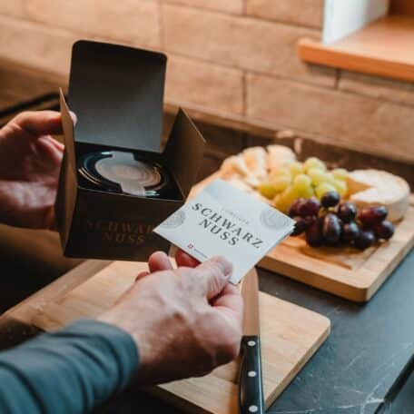 Lobsiger Schwarznuss