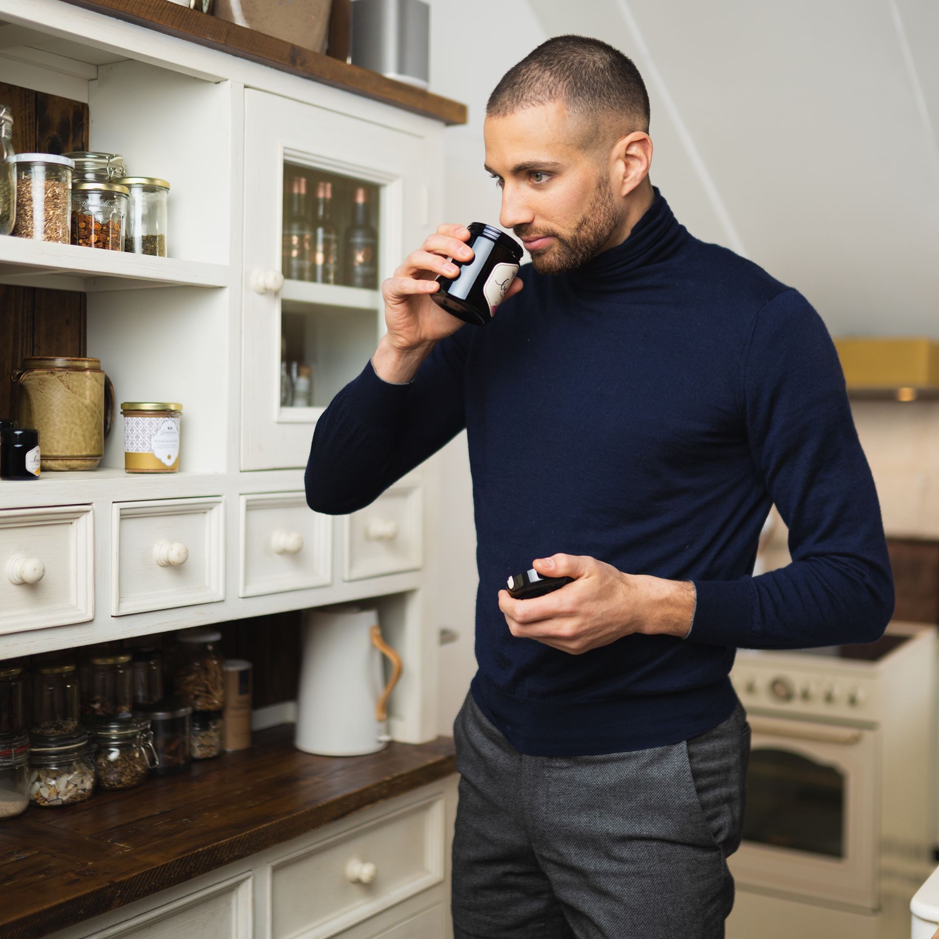 Schweizer Blütenhonig von Bee-Family (350g)