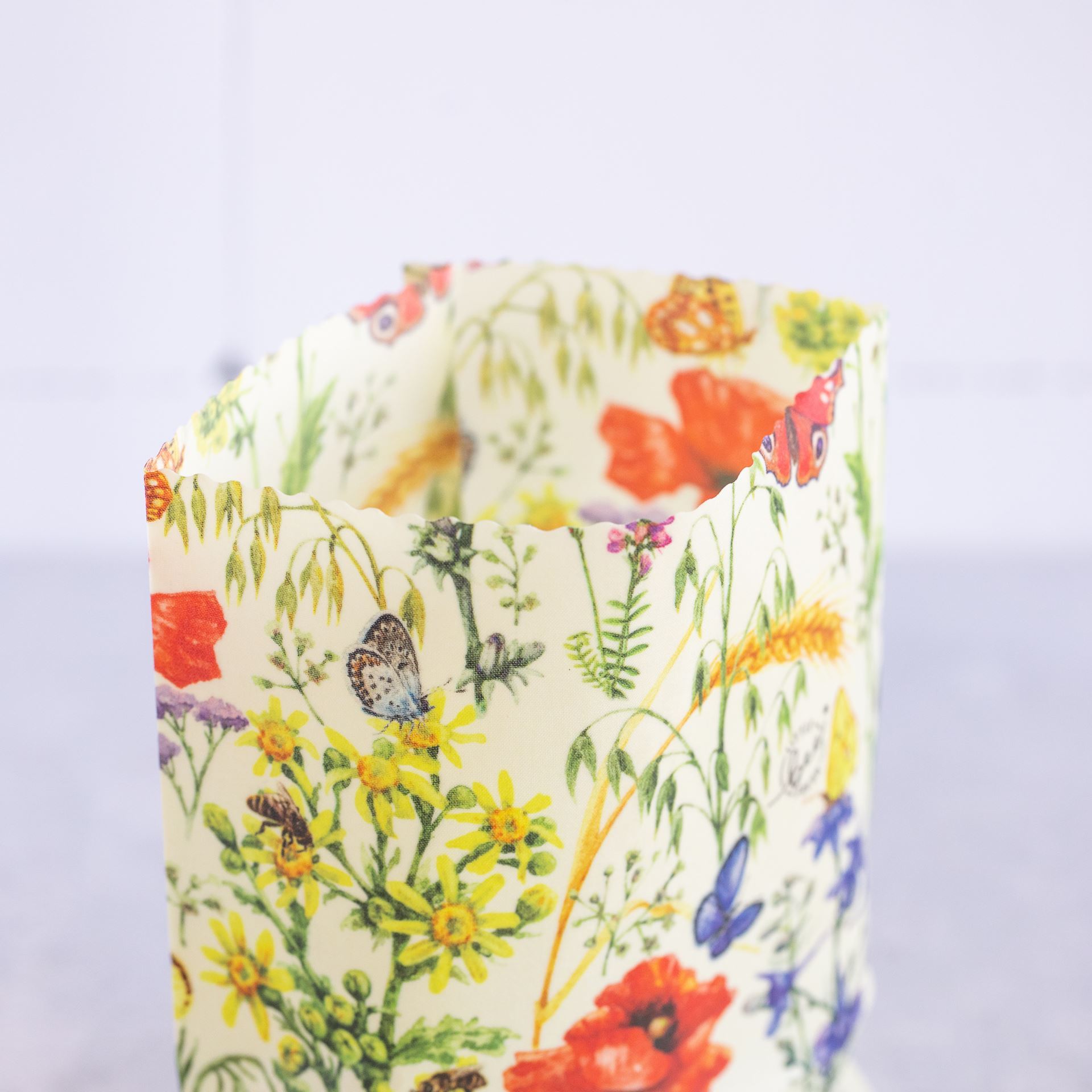 Bio-Bienenwachstuch  Beutel mittel (20 x 24cm) Bienentraum