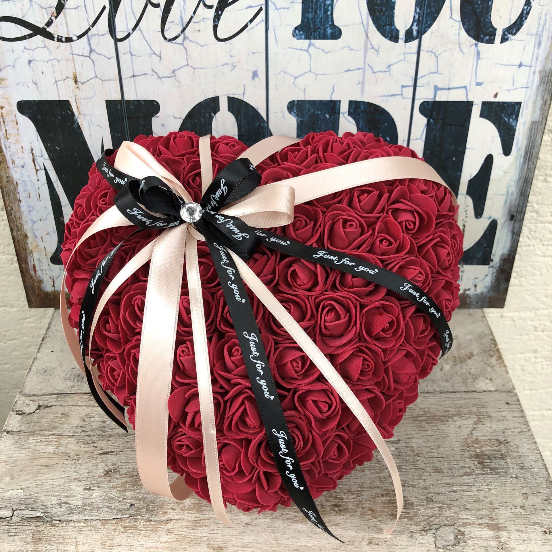 Cœur de rose romantique avec "diamant