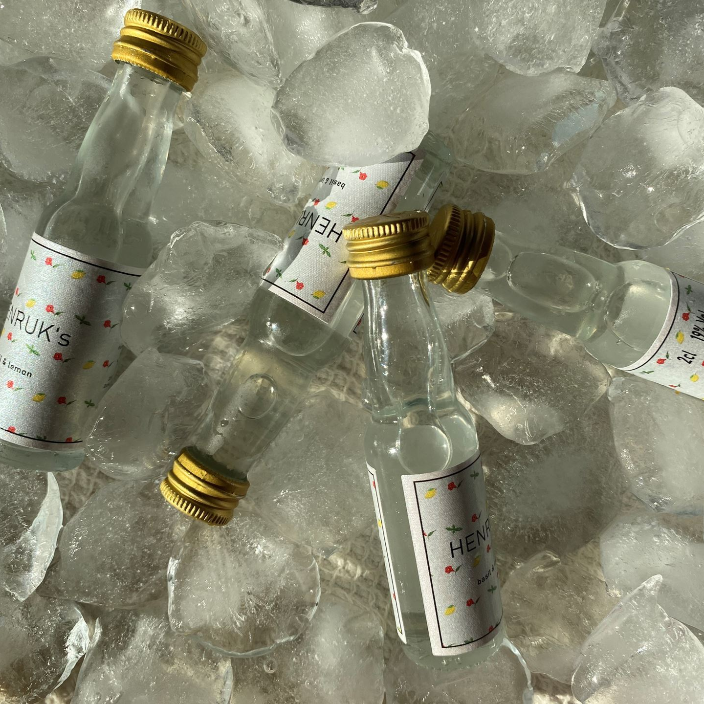 HENRUK's Likör Basilikum & Zitrone 2cl Shot