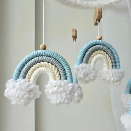 Baby Mobile Puffel Makramee blau