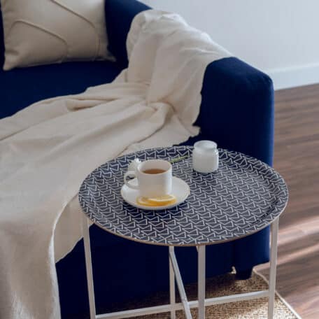 Verspielter Beistelltisch 'Aveiro Blue', Ø 46 cm