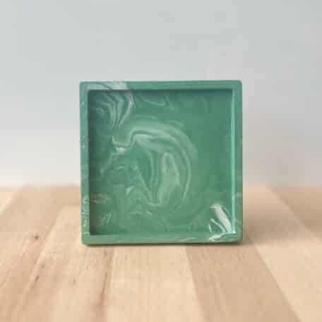 Plateau carré marbré vert