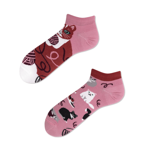 Playful Cat Sneakersocks