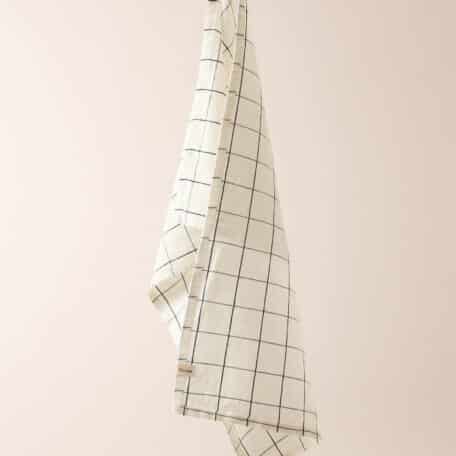 Milou Küchentuch, karriert