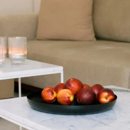 Plateau rond en métal noir mat