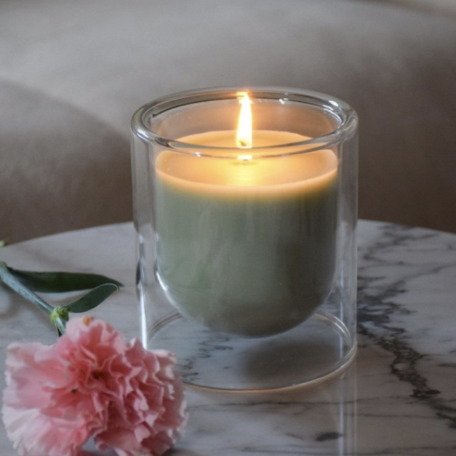 Candle in Double Walles Glass 496 gr white tea