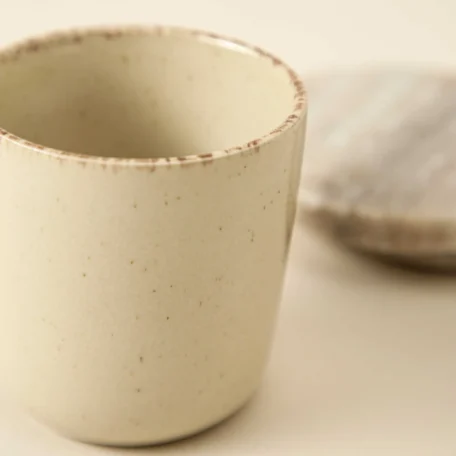 Tonio Becher off white, h8,5xd8cm