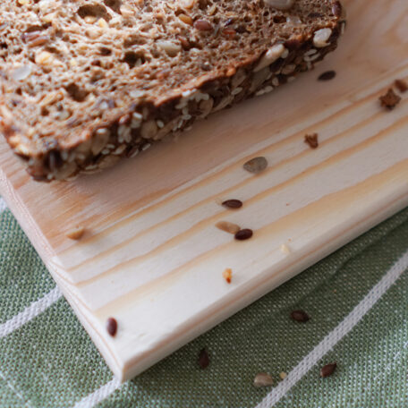 Holzbrett, 38 x 18x 1.2 cm