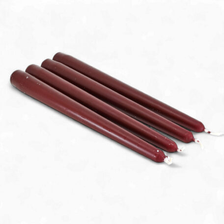 Bougies pointues 245/24mm 'rouge velours' à 4 pièces